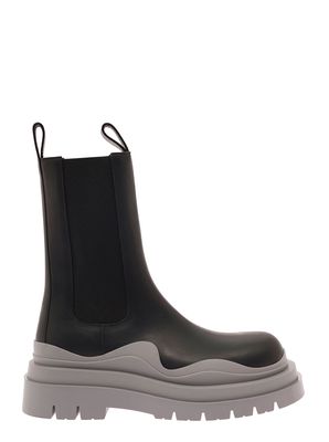 Bottega Veneta chelsea Tire Black Boots With Grey Rubber Sole In Leather Woman