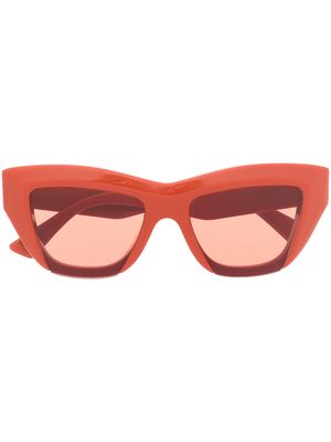 Bottega Veneta Eyewear cat-eye tinted-lenses sunglasses - Orange