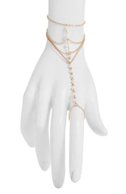 BP. Imitation Pearl Hand Chain in Gold- White