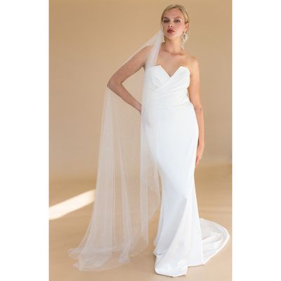 Brides & Hairpins Eudora Imitation Pearl Floor Length Veil in Ivory 