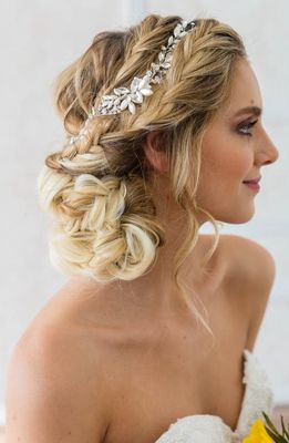 Brides & Hairpins Rhea Halo with Combs in Classic Silver