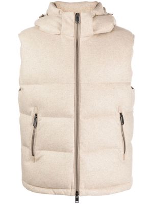 Brioni quilted hooded gilet - Neutrals