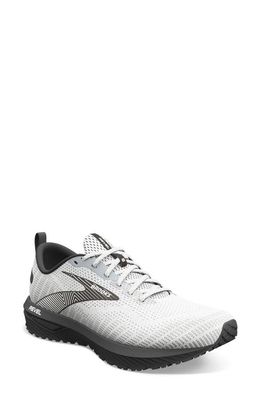 Brooks Revel 6 Running Shoe in White/Black