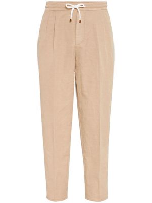 Brunello Cucinelli drawstring pleated tapered-leg trousers - Neutrals