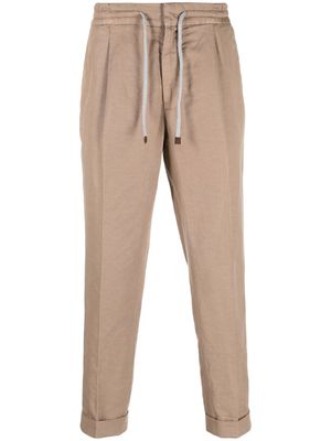 Brunello Cucinelli drawstring-waist chino trousers - Brown