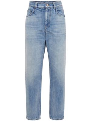 Brunello Cucinelli logo-patch tapered jeans - Blue