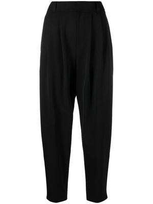 Brunello Cucinelli tapered-leg cropped trousers - Black