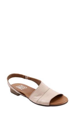 Bueno Tansing Slingback Sandal in Light Grey