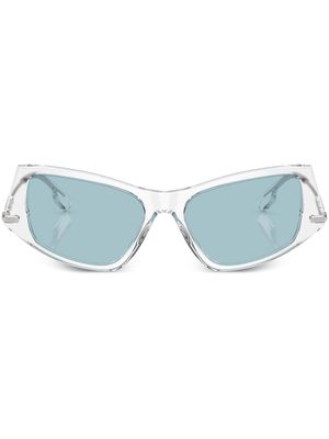 Burberry Eyewear logo-plaque cat-eye sunglasses - Neutrals