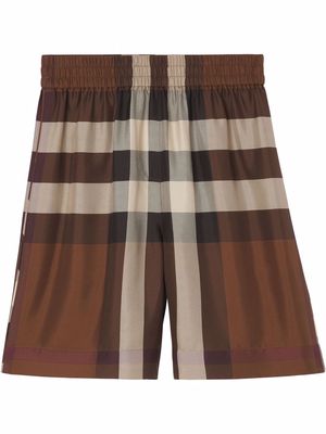 Burberry high-waisted checked shorts - Brown