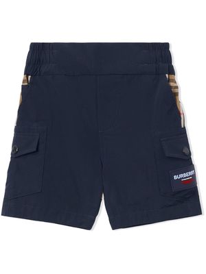 Burberry Kids Vintage Check cargo shorts - Blue