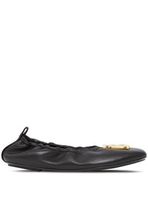 Burberry logo-plaque leather ballerina shoes - Black