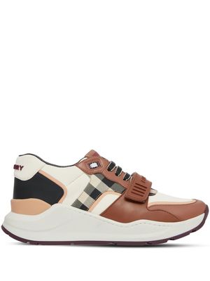Burberry multi-panel logo-patch sneakers - White