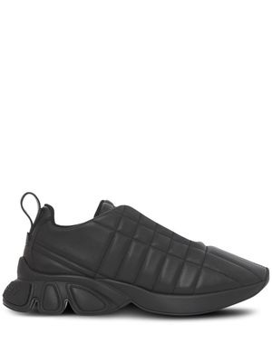 Burberry quilted leather low-top sneakers - Black