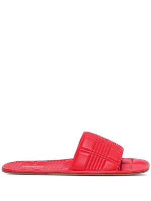 Burberry quilted leather slides - Red