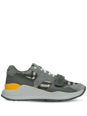 Burberry Vintage Check chunky sneakers - Grey