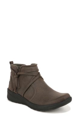 BZees Gusto Bootie in Olive