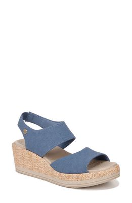 BZees Reveal Wedge Slingback Sandal in Blue