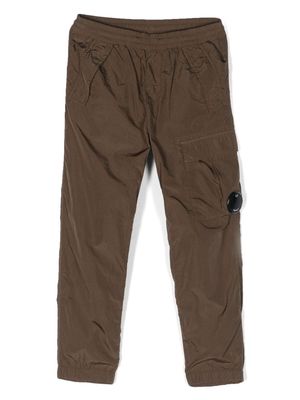 C.P. Company Kids Lens-detail cargo-pockets trousers - Green