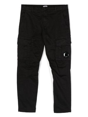 C.P. Company Kids Lens-detail cargo trousers - Black