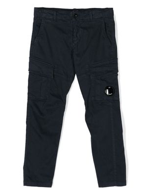 C.P. Company Kids Lens-detail tapered cargo trousers - Blue