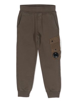 C.P. Company Kids Lens-patch cargo track pants - Green