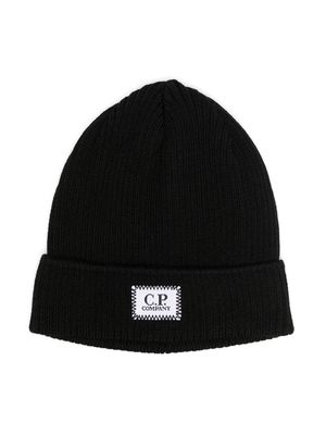 C.P. Company Kids logo-patch wool hat - Black