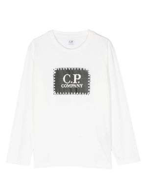 C.P. Company Kids logo-stamp long-sleeve T-shirt - White