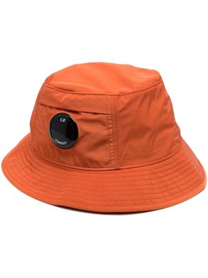 C.P. Company Lens-detail bucket hat - Orange