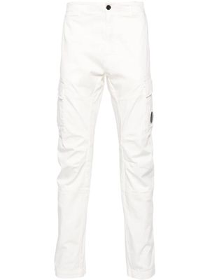 C.P. Company Lens-detail mid-rise cargo trousers - White