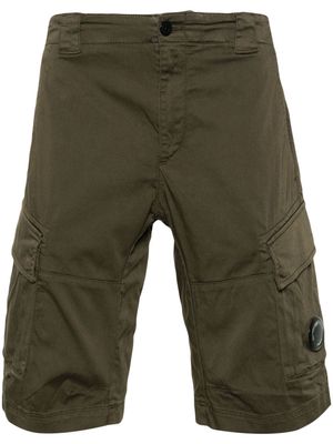 C.P. Company Lens-detailed shorts - Green
