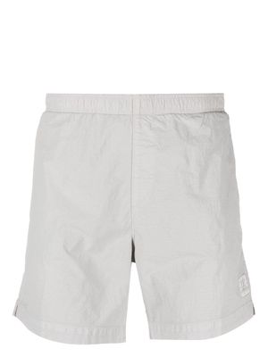 C.P. Company logo-patch elasticated-waist shorts - Grey