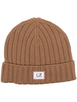 C.P. Company logo-patch wool hat - Brown