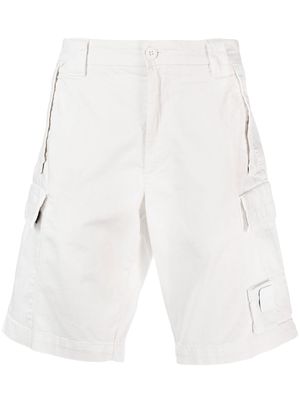 C.P. Company side cargo-pocket detail shorts - White