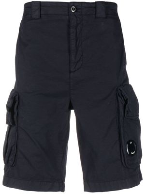 C.P. Company solid cargo shorts - Blue