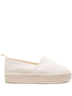 Calvin Klein Jeans 35mm logo-print flatform espadrilles - White