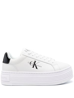 Calvin Klein Jeans embossed-logo leather sneakers - White