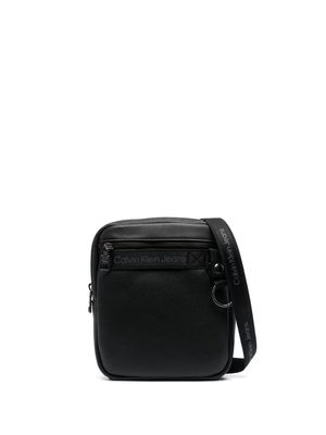 Calvin Klein Jeans logo-print messenger bag - Black