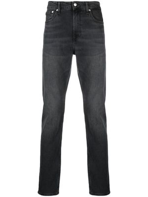Calvin Klein Jeans mid-rise slim-fit jeans - Black