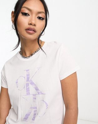 Calvin Klein Jeans wave logo T-shirt in white