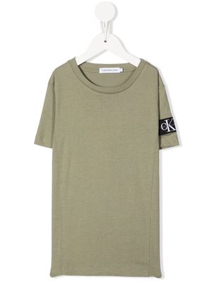 Calvin Klein Kids logo-patch cotton T-Shirt - Green