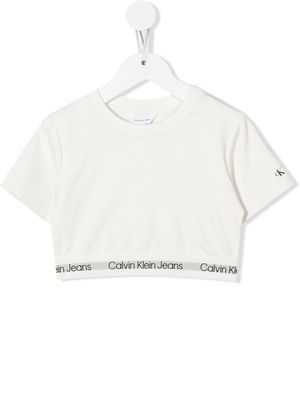 Calvin Klein Kids logo-print cropped T-shirt - White