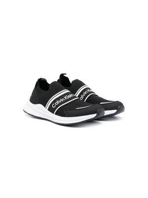 Calvin Klein Kids logo-print slip-on sneakers - Black