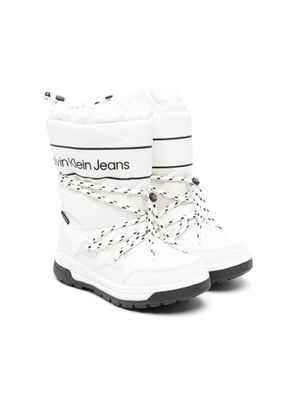 Calvin Klein Kids logo-tape snow boots - White