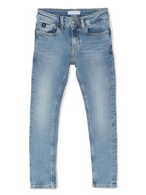 Calvin Klein Kids slim-cut mid-rise jeans - Blue