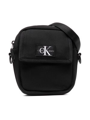Calvin Klein Kids Spacer mesh crossbody bag - Black