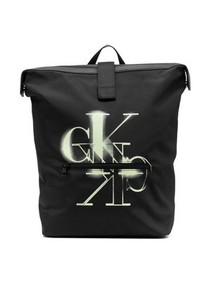 Calvin Klein Kids spray logo-print backpack - Black
