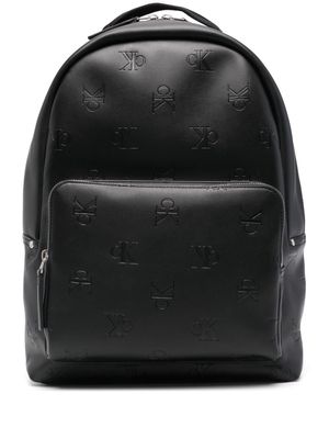 Calvin Klein logo-debossed backpack - Black