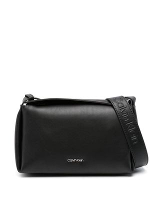 Calvin Klein logo-embossed leather shoulder bag - Black