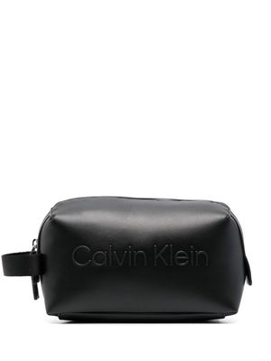 Calvin Klein logo-embossed wash bag - Black